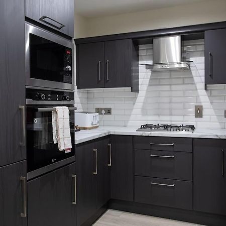 Luxury, Sleeps 6, City Centre เบลฟาสต์ ภายนอก รูปภาพ